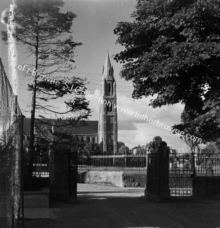 THE PARISH CHURCH FROM CONVENT GATE